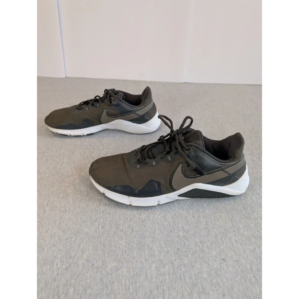 Nike Men's Legend Essential 2 Cargo Khaki Low Top Sneakers CQ9356-330 Size 8.5
